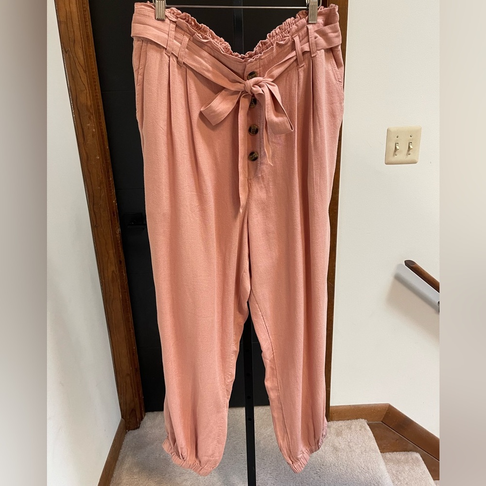 American Eagle Outfitters Blush Tie-Waist Trousers